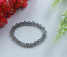 Load image into Gallery viewer, Labradorite Bracelet