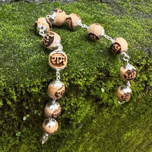 Load image into Gallery viewer, Ram Naam Tulsi Bracelet - Silver Capping