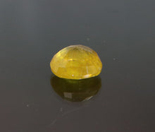 Load image into Gallery viewer, Yellow Sapphire - 4.40 carat
