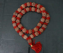 Load image into Gallery viewer, 32+1 Beads 4 Mukhi Nepali Rudraksha Kantha