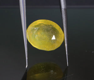 Yellow Sapphire - 8.65 carat