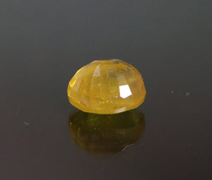 Yellow Sapphire - 7.45 carat