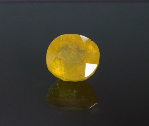 Yellow Sapphire - 7.95 carat