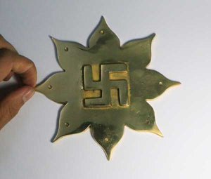 Vaastu lotus lakshmi yantra (Swastik design)