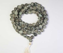 Load image into Gallery viewer, Moonstone Mala - 108 Beads