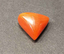 Load image into Gallery viewer, 5.15ct Triangular red coral (moonga) - Italian - Rudradhyay
