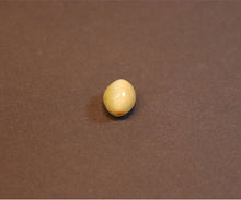 Load image into Gallery viewer, 8ct cats eye (लहसुनया) 100% original lab certified - Rudradhyay