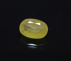 Yellow Sapphire - 3.80 carat