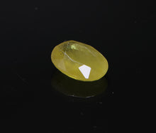 Load image into Gallery viewer, Yellow Sapphire - 3.85 carat