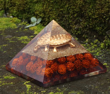 Load image into Gallery viewer, Rudraksha kachuwa pyramid