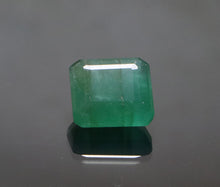 Load image into Gallery viewer, Emerald(Zambia) - 6.05 Carat