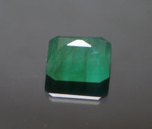 Load image into Gallery viewer, Emerald(Zambia) - 6.05 Carat