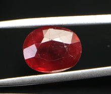 Load image into Gallery viewer, Ruby(mozambique) - 6.95 Carat