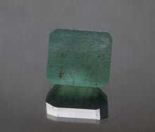 Load image into Gallery viewer, Emerald(Zambia) - 7.85 Carat