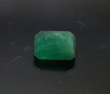 Load image into Gallery viewer, Emerald(Zambian) - 5.25 Carat