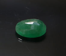 Load image into Gallery viewer, Emerald(Zambian) - 5.35 Carat