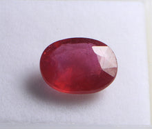Load image into Gallery viewer, Ruby(Mozambique) - 5.50 Carat