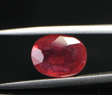 Load image into Gallery viewer, Ruby(Mozambique) - 5.50 Carat