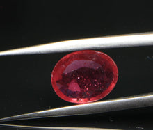 Load image into Gallery viewer, Ruby(Mozambique) - 3.35 Carat