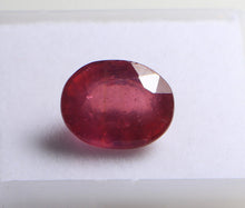 Load image into Gallery viewer, Ruby(mozambique) - 5.70 Carat