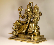 Load image into Gallery viewer, Shiv Parivar Pure Brass Idol(4.4kg)