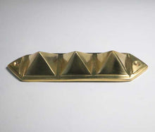 Load image into Gallery viewer, Vastu Brass Strip Pyramid Divider